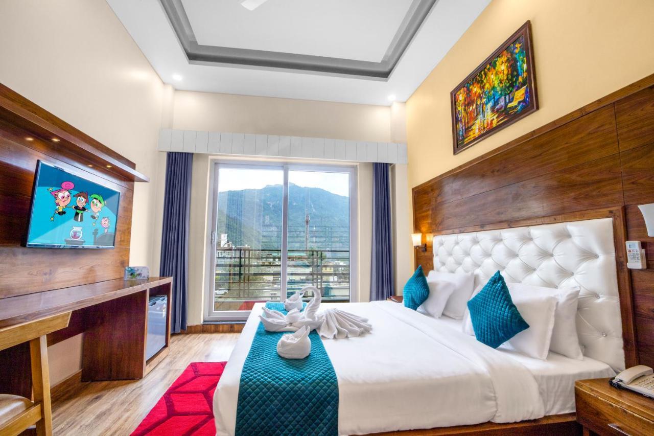 Hotel Divine Lakshmi Ganga Rishīkesh 외부 사진