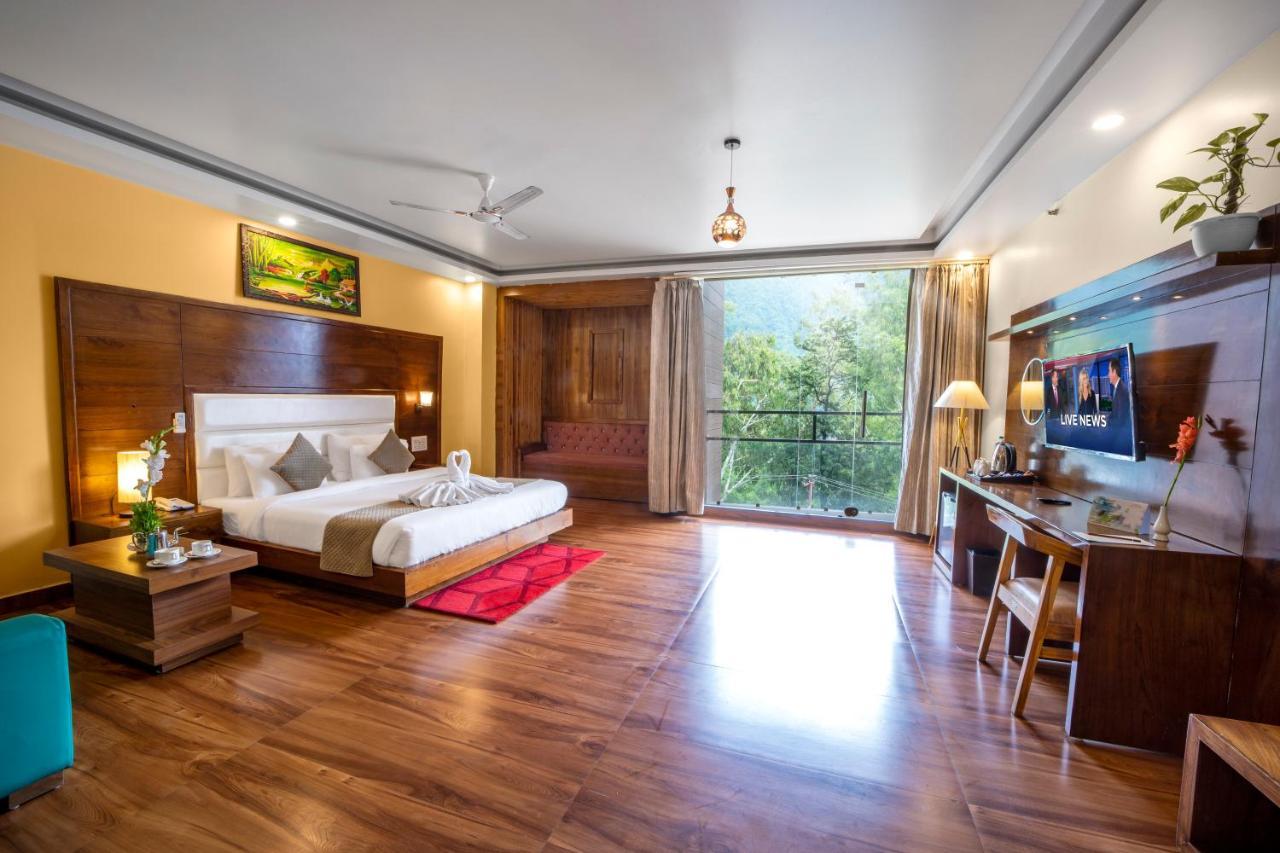 Hotel Divine Lakshmi Ganga Rishīkesh 외부 사진