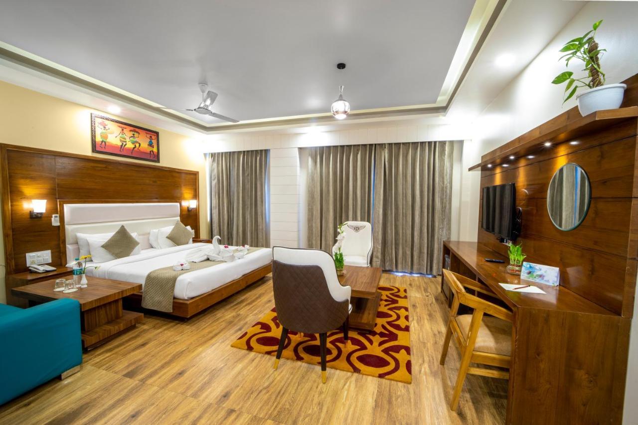Hotel Divine Lakshmi Ganga Rishīkesh 외부 사진