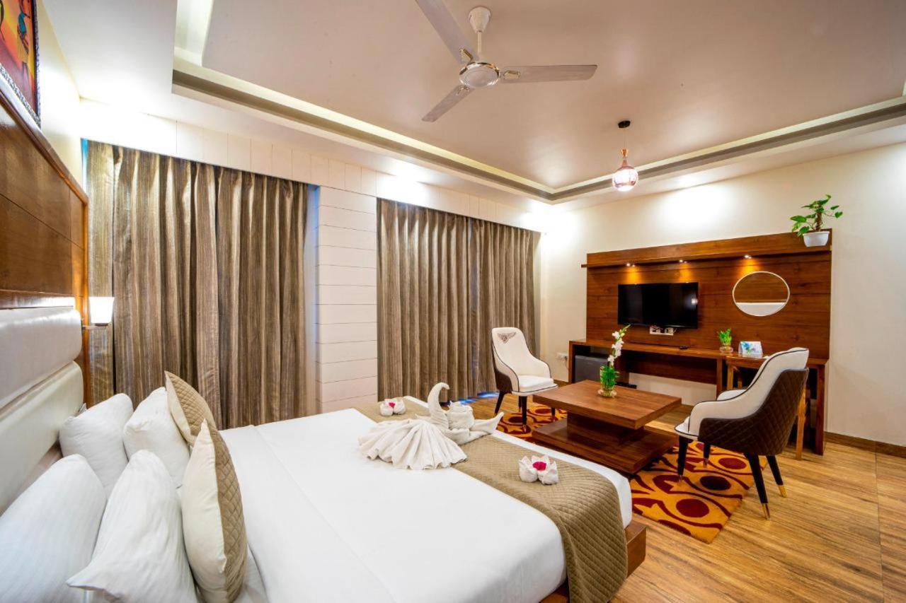 Hotel Divine Lakshmi Ganga Rishīkesh 외부 사진