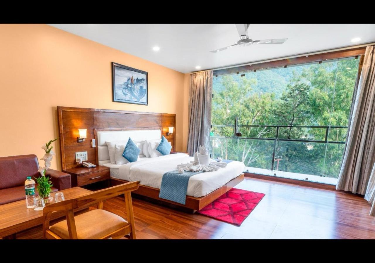 Hotel Divine Lakshmi Ganga Rishīkesh 외부 사진